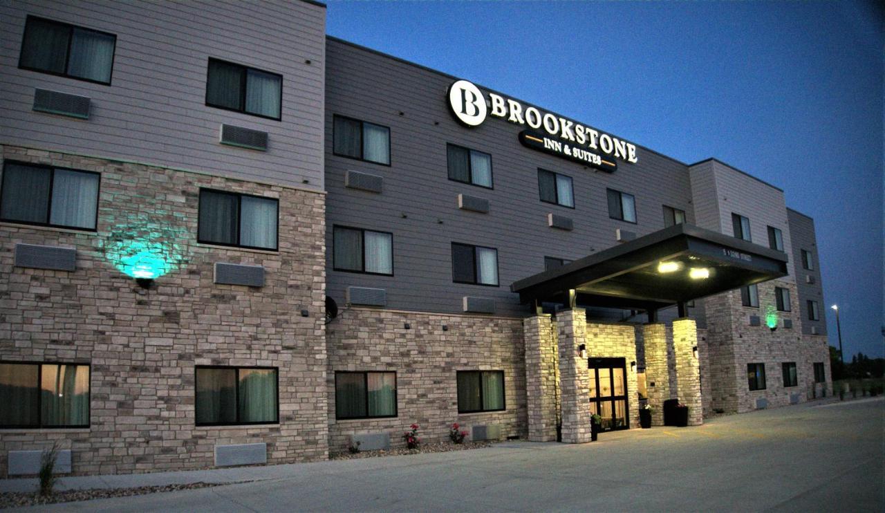 Brookstone Inn & Suites Fort Dodge Exteriér fotografie